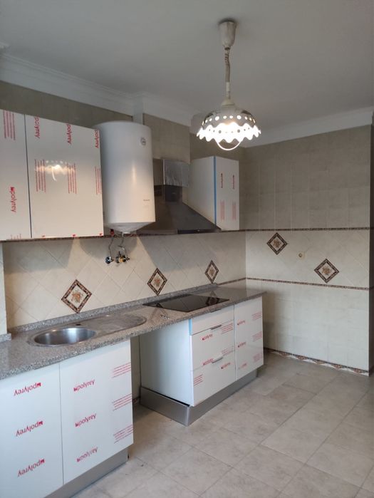 Apartamento 4 assoalhadas 2 casas de banho tes do chao no Montijo