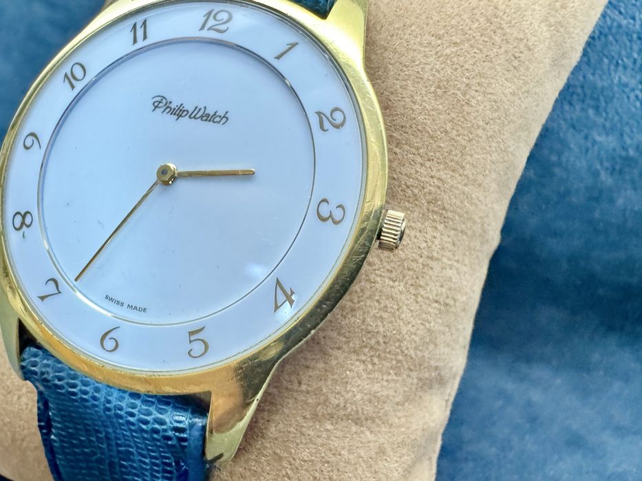 Кварцевий годинник Philip Watch