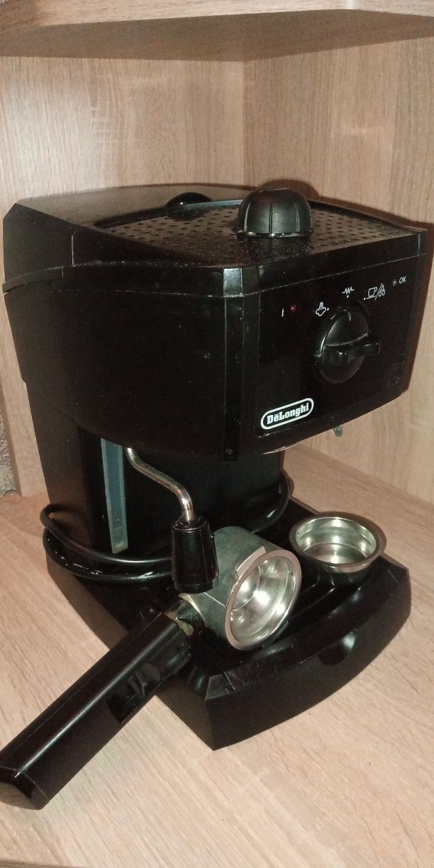 Кавоварка DeLonghi