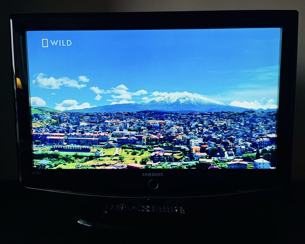 Telewizor Samsung 32” LCD - z opcją DOWOZU