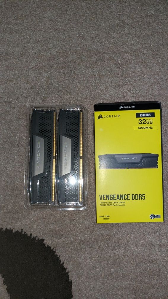 Corsair Venegance DDR5 32GB (16x2) 5200Mhz Intel XMP Ready