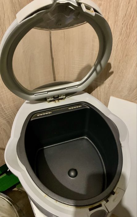 Фритюрниця Philips Clean Air HD6180
