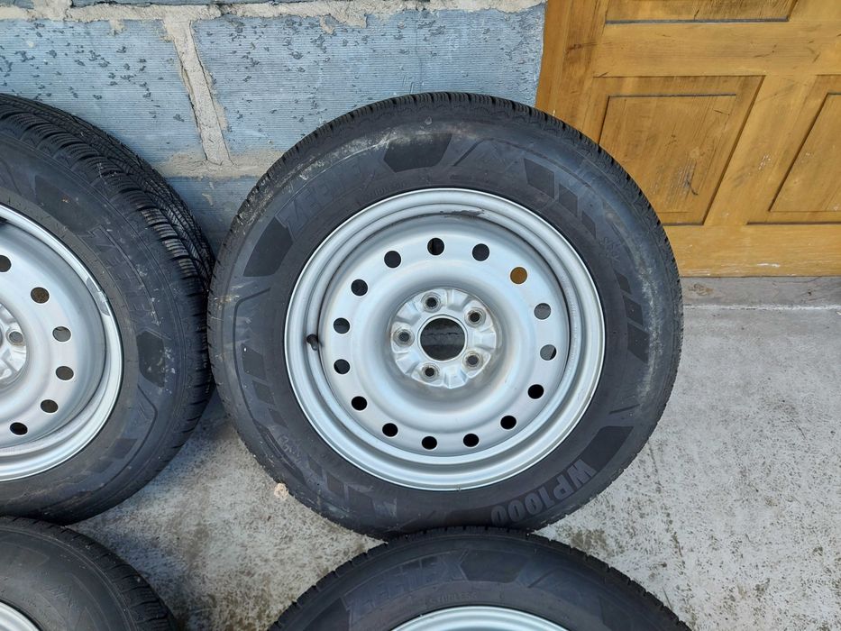 Koła  Felgi Opony Zimowe 215/65 R16 Nissan X-Trail T31 Zeetex WP1000