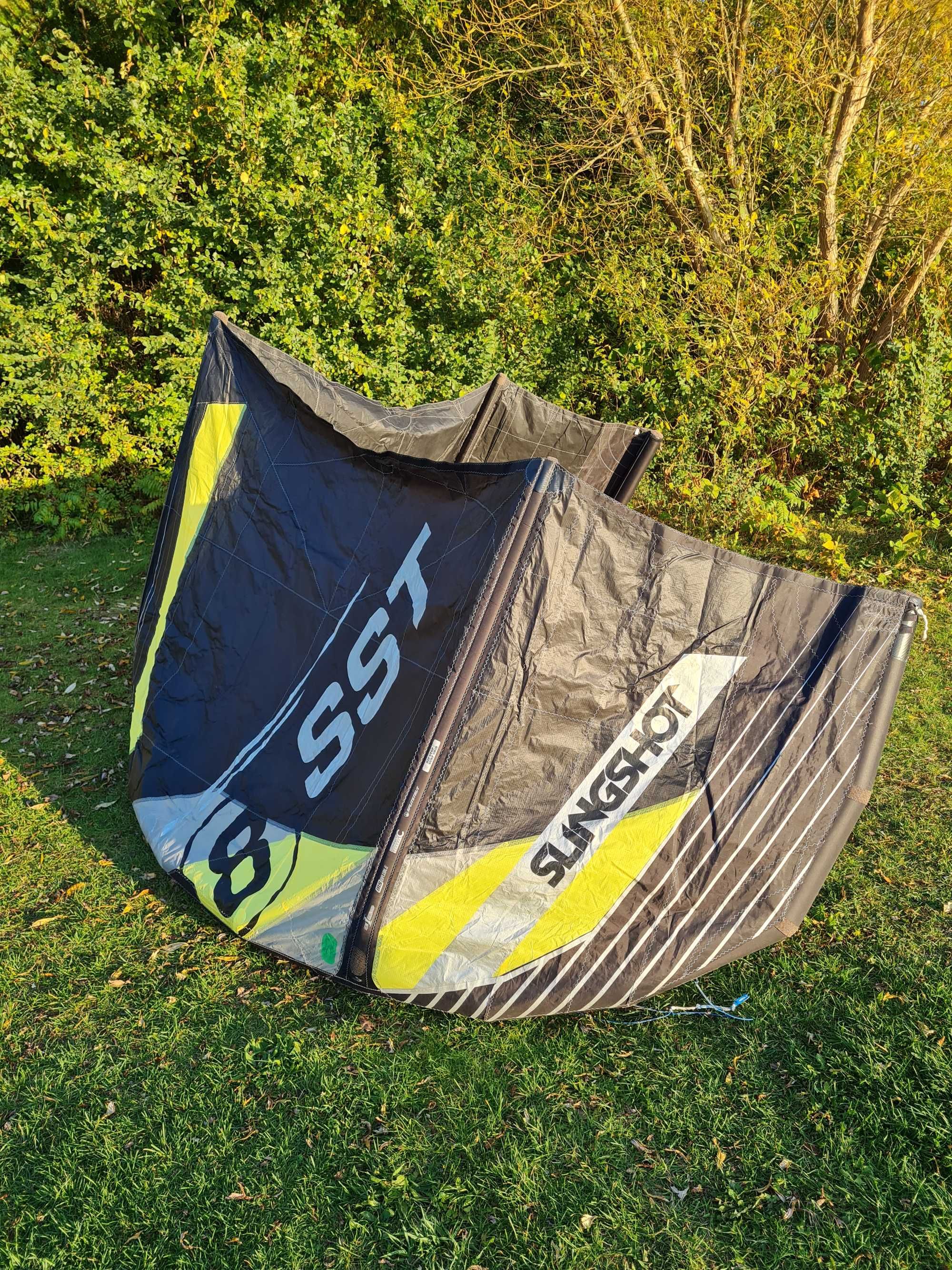 Slingshot SST 8m z barem