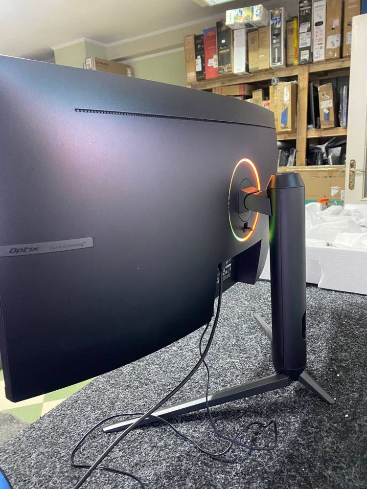 MSI Optix MAG342CQR 34’’ 4K 144Hz – ігровий монітор