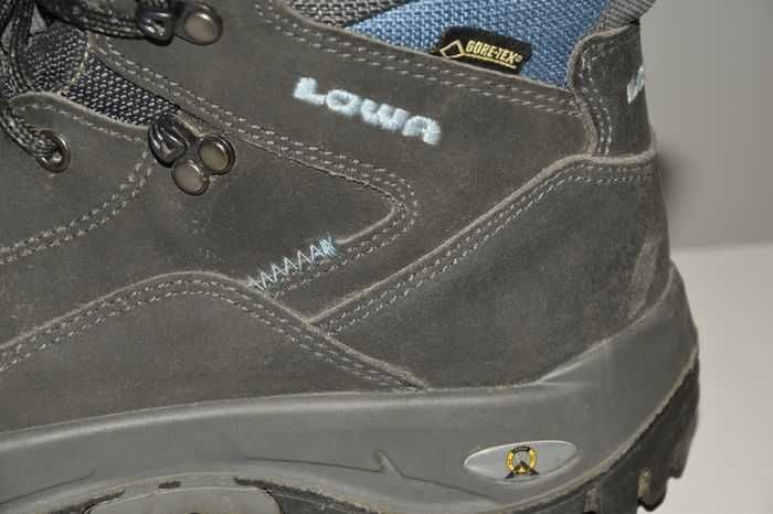 LOWA - gore-tex  markowe wysokie buty trekkingowe rozm. 41