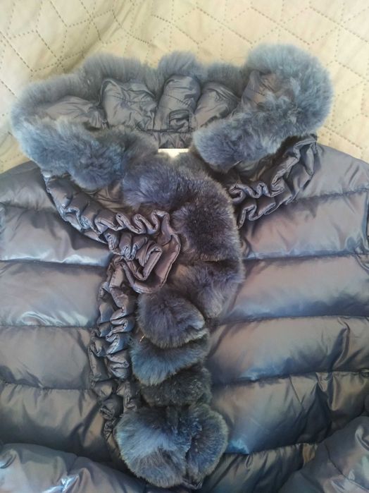 Легкий та теплий пуховик, розмір S/M