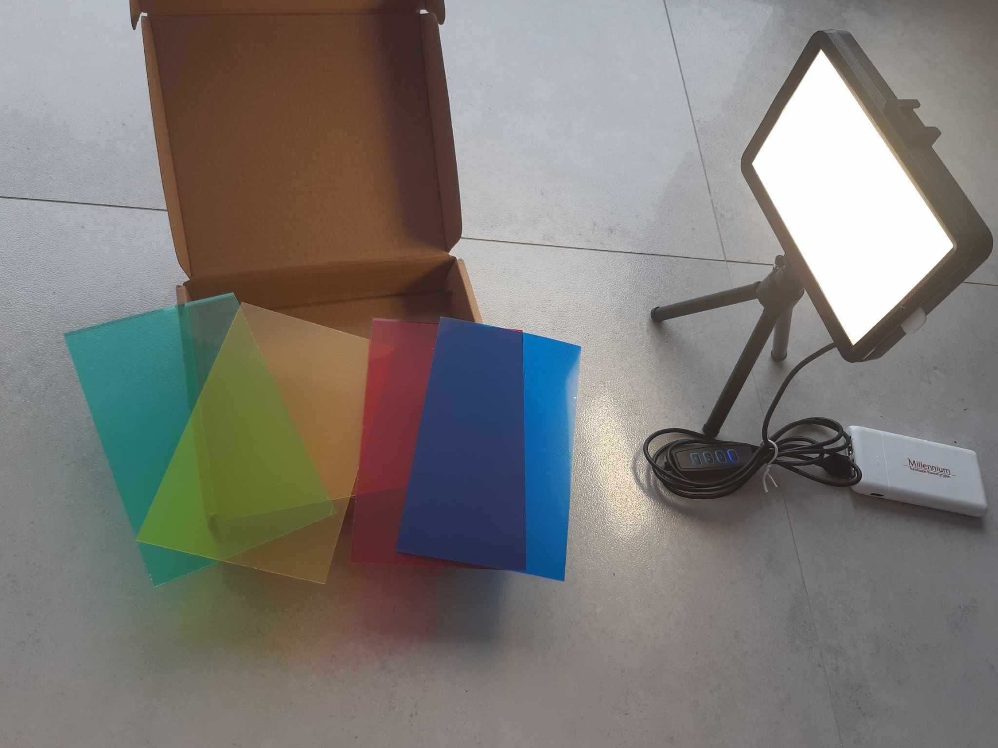 Lampa LED doświetlająca filmy, zdjęcia, statyw pod USB x 4 szt