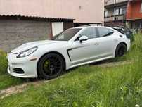 Porsche Panamera Hybryda Plug in bogata wersja