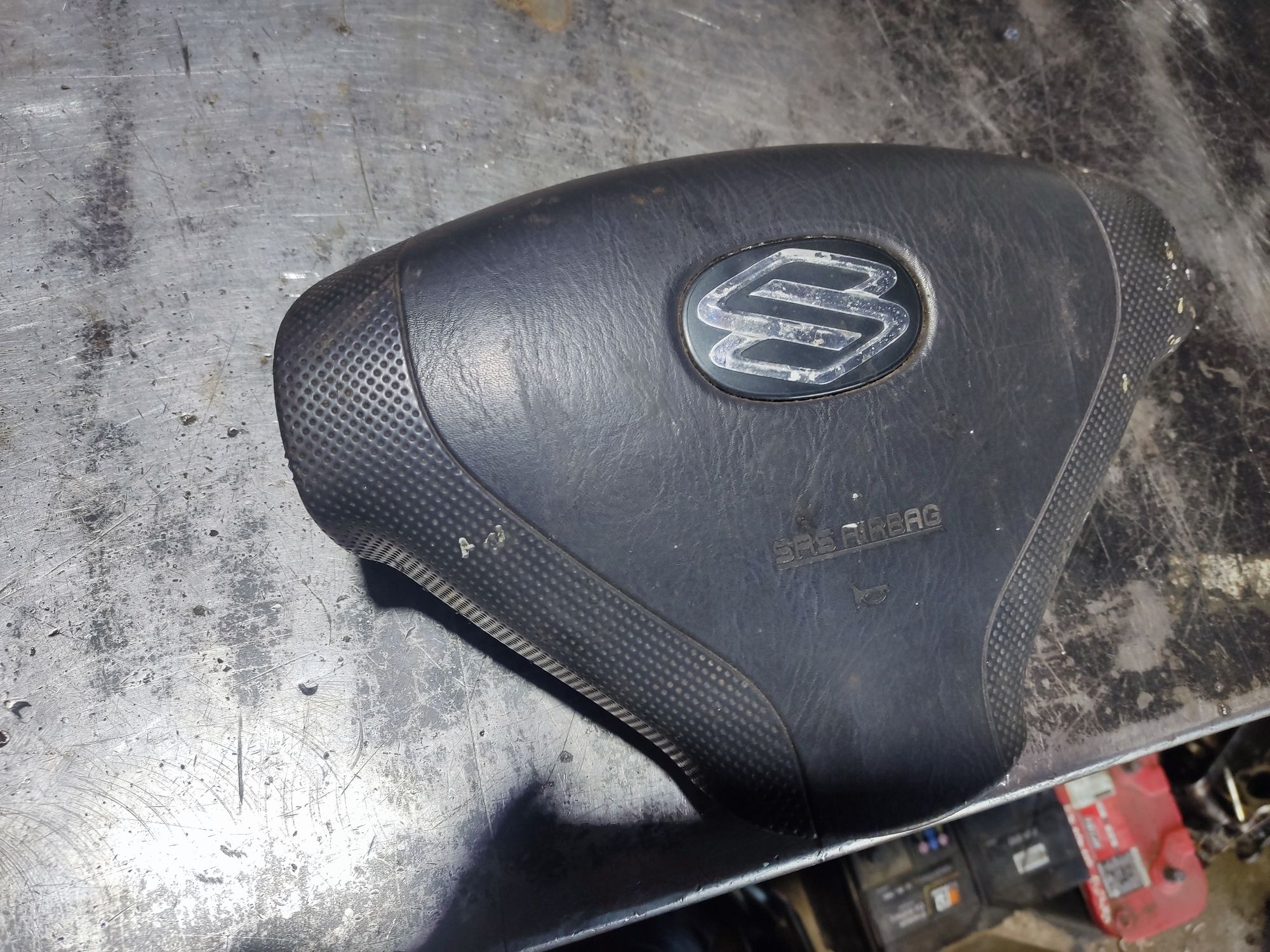 Poduszka kierowcy airbag Suzuki grand Vitara I