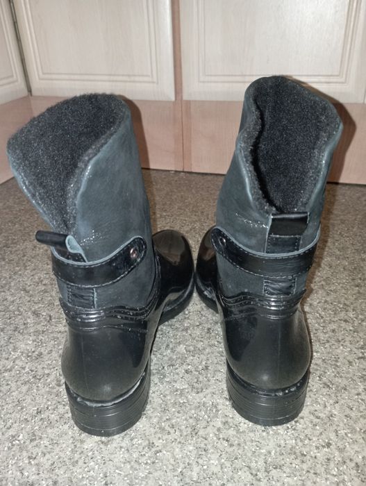 Недорого гумові жіночі чобітки Міда р.38.