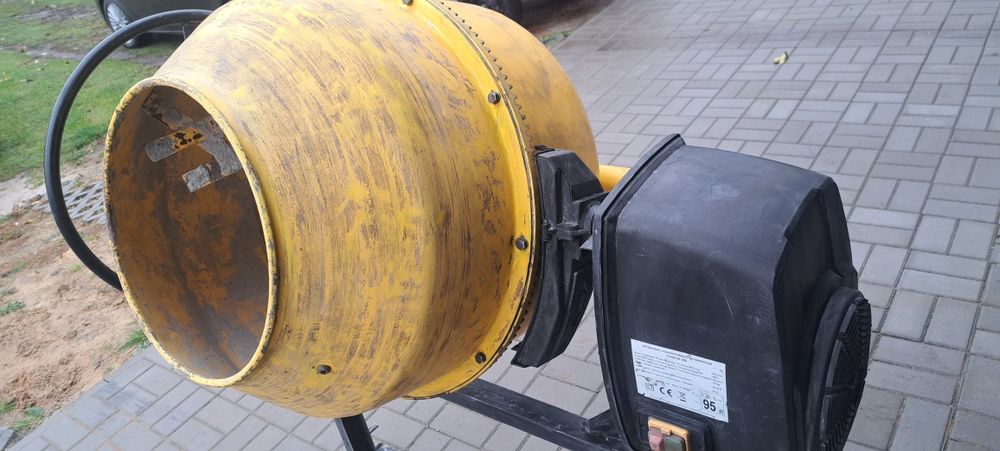 Betoniarka 200l na 230v