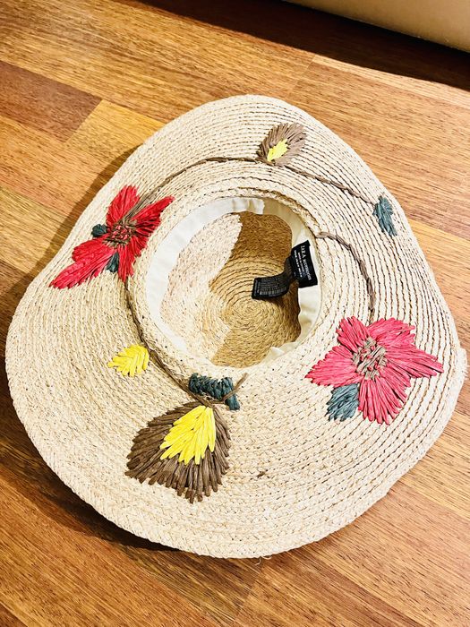 Kapelusz słomiany kwiaty Zara