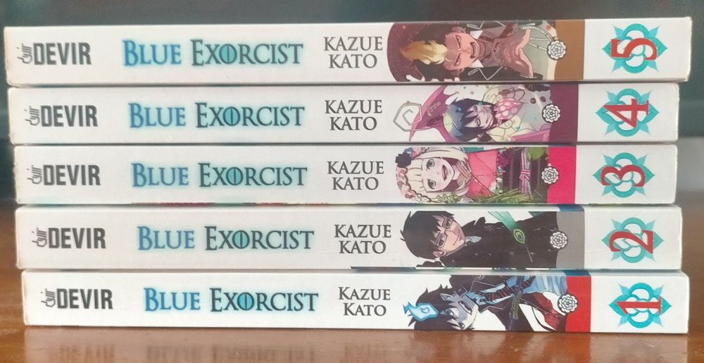 Mangas Blue Exorcist, Volumes 1 ao 5 em Português