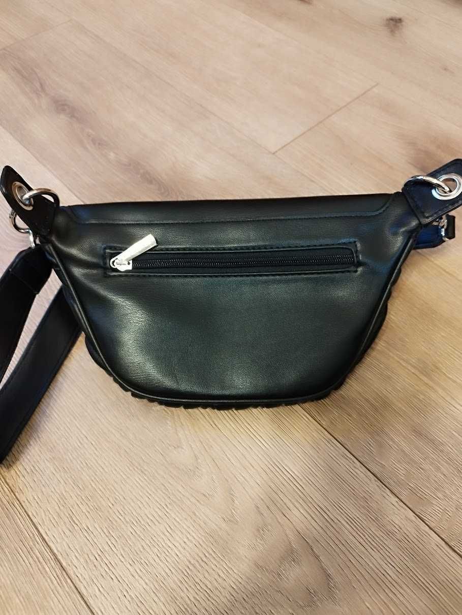 elegancka torebka nerka