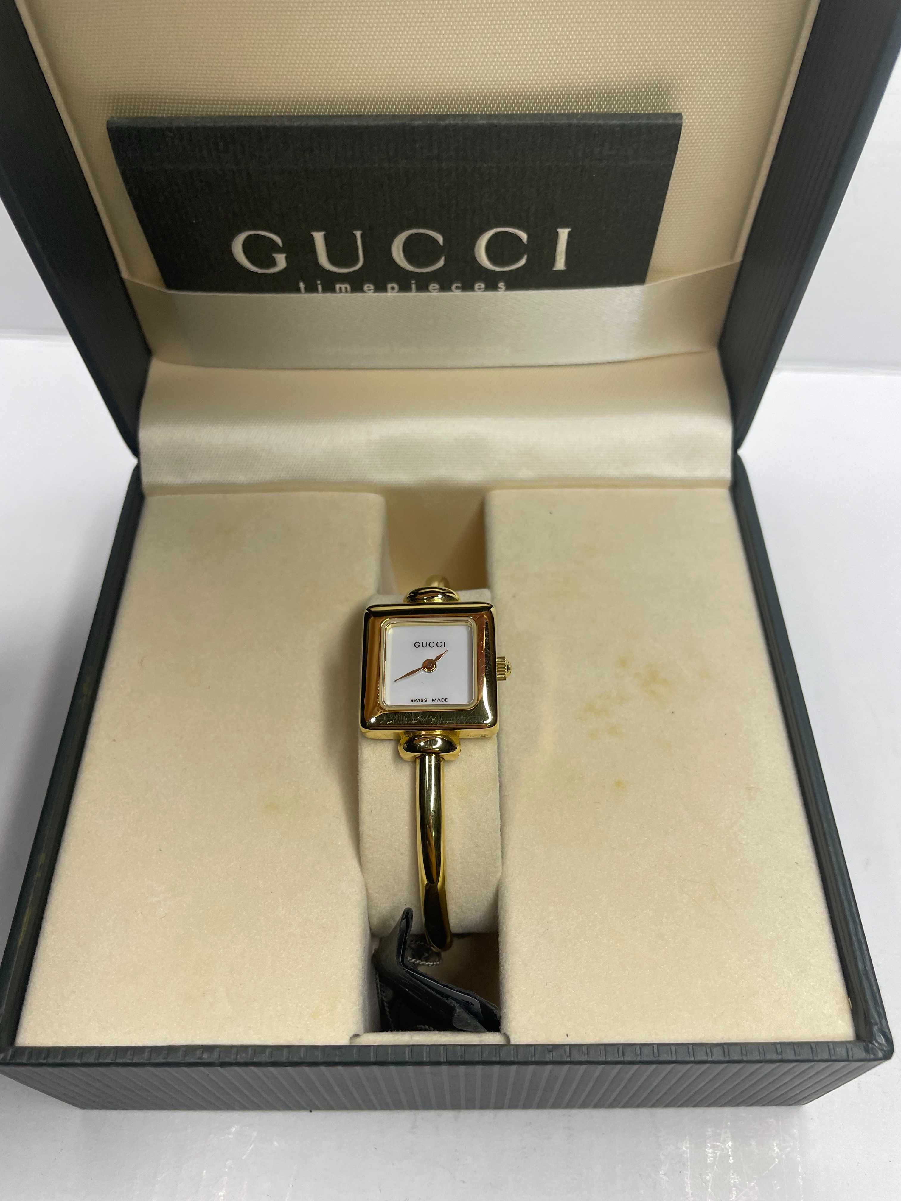 Relógio Gucci 1900L Dourado