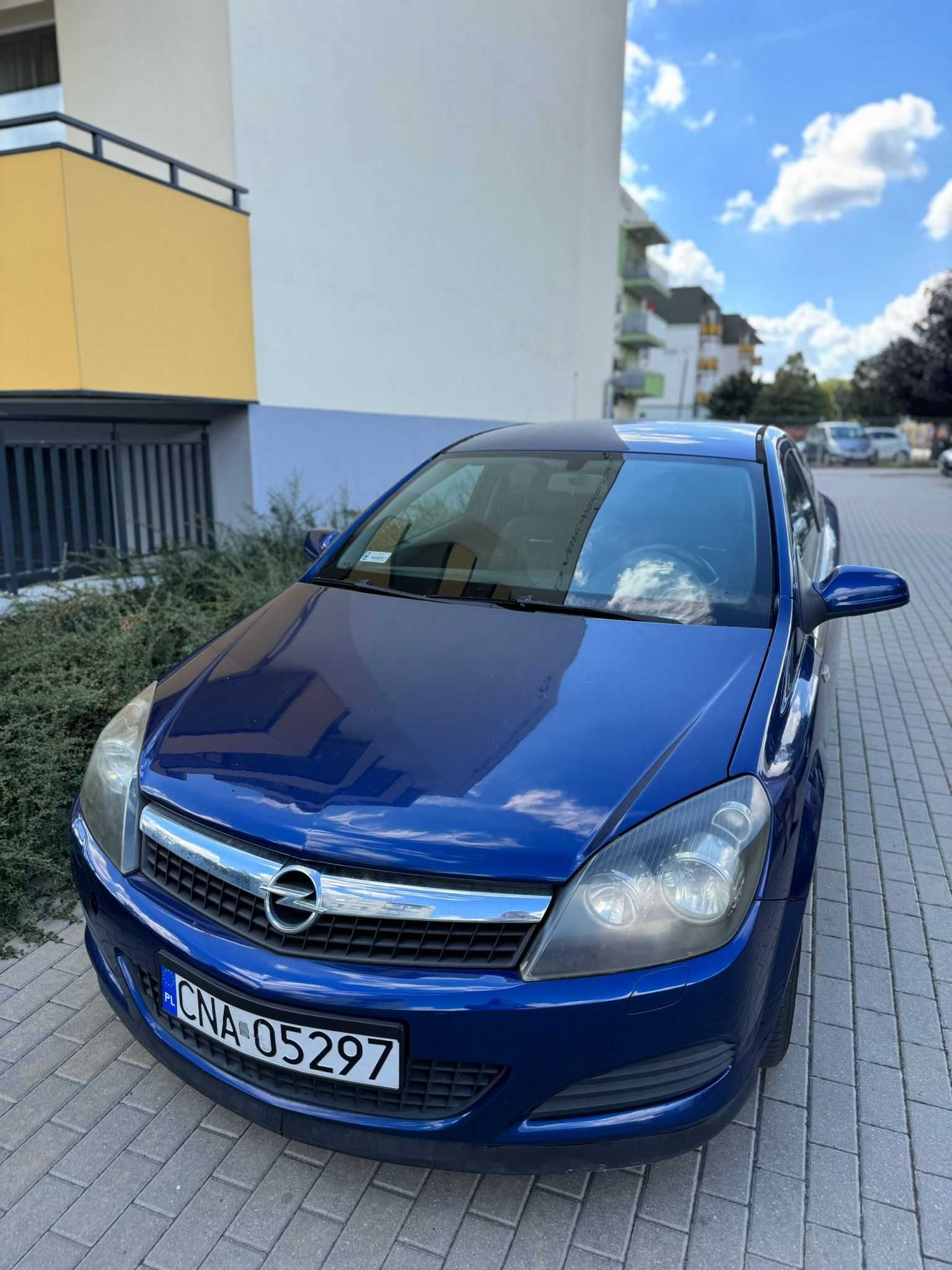 Opel Astra H III GTC 1.6