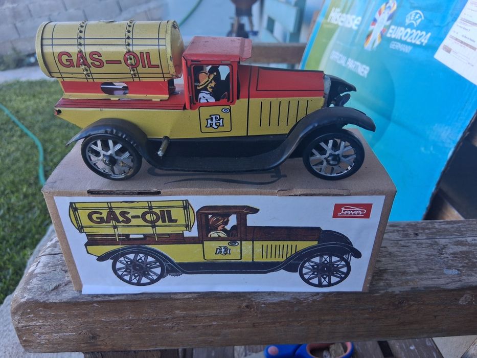 Colecao completa 25 brinquedos com caixa  não vendo separados