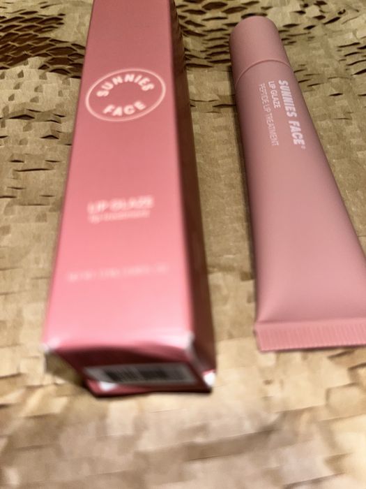 Sunnies Face Rhode lip glaze