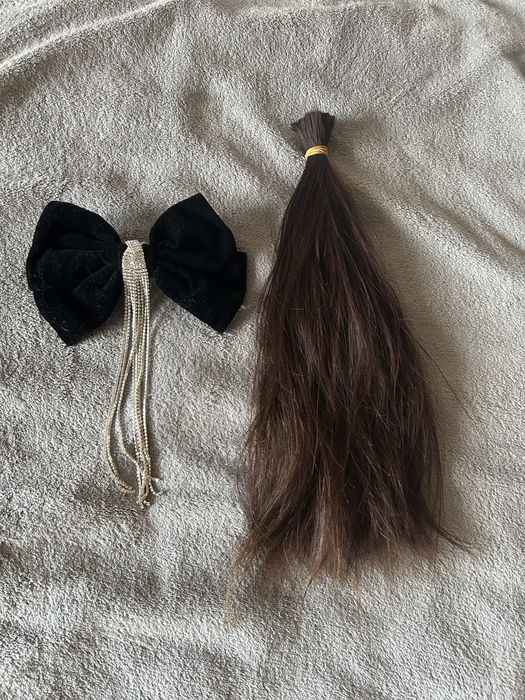 Продам волосы (хвост).