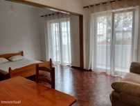 408456 - Quarto com cama de casal, com varanda...
