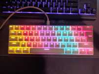 Klawiatura XPG Summoner Mini Biała czerwone switche + kabel i pudełko
