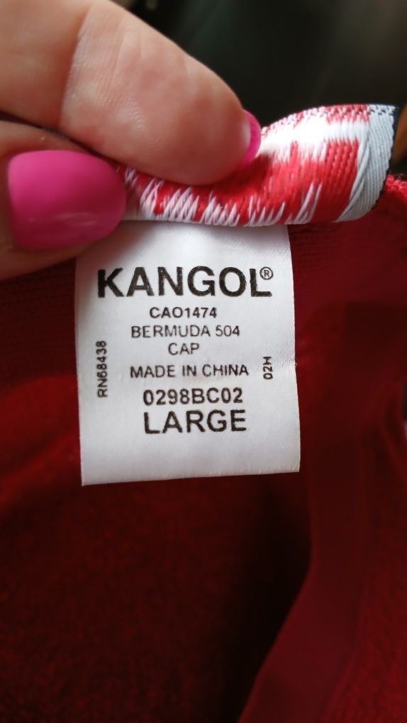 Kaszkiet czerwony L, Kangol,  Bermuda 504 cap