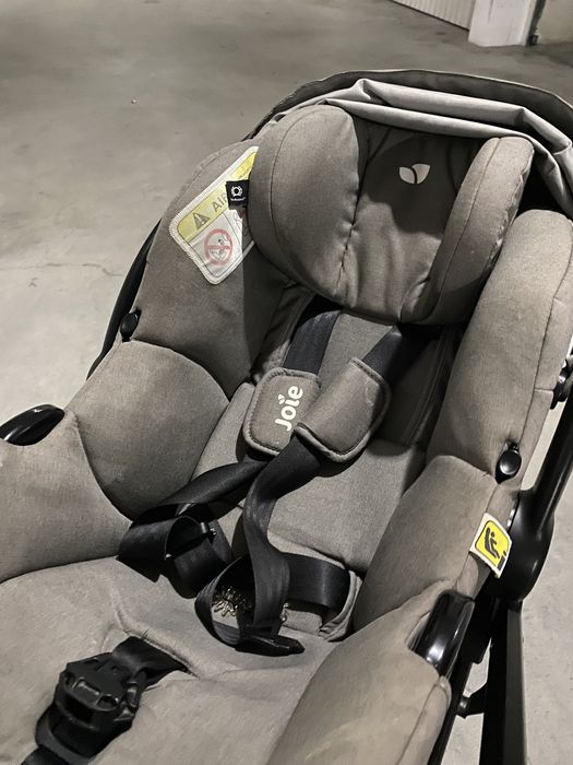 Carrinho bebé Joie