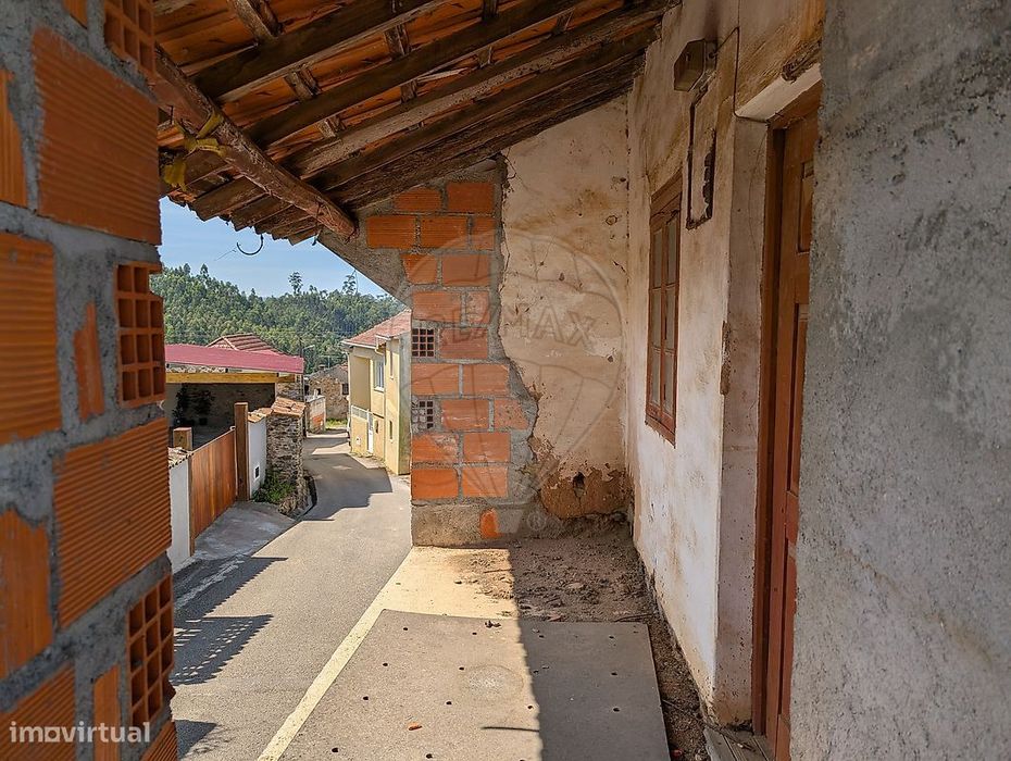 Moradia T2 para venda