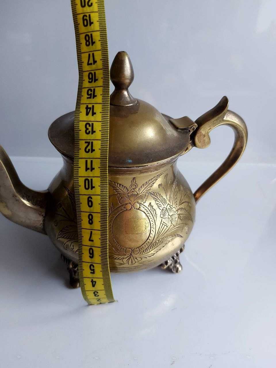 Вінтажний латунний посріблений чайник та молочник EPNS