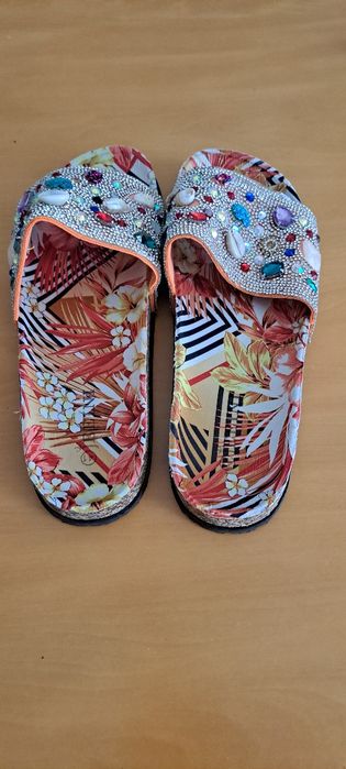 Chinelas de Verão  estilo BO-CHIC numero 40