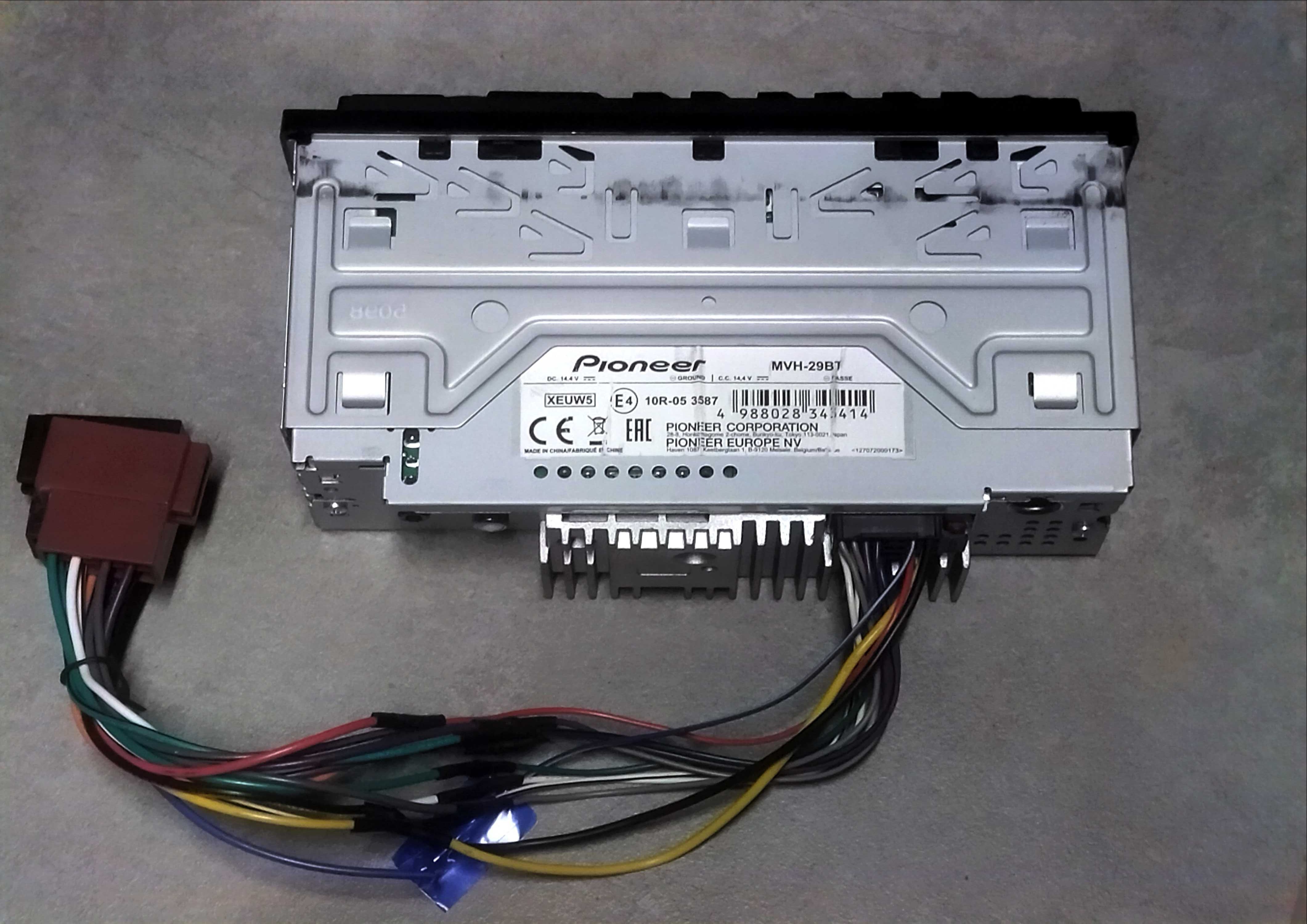 Radio Pioneer mvh-29bt bluetooth