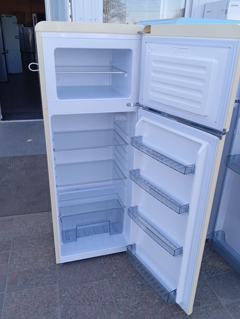 Холодильник под ретро Smeg 145см из Германии гарантия
