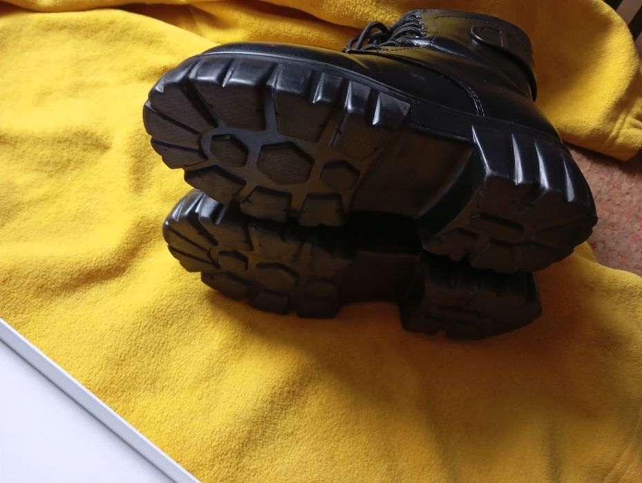 Ботинки женские зимние кожаные сапоги р39