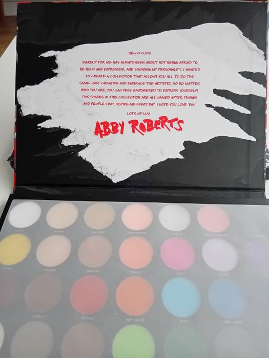 Morphe x Abby Roberts paleta 36 cieni do powiek