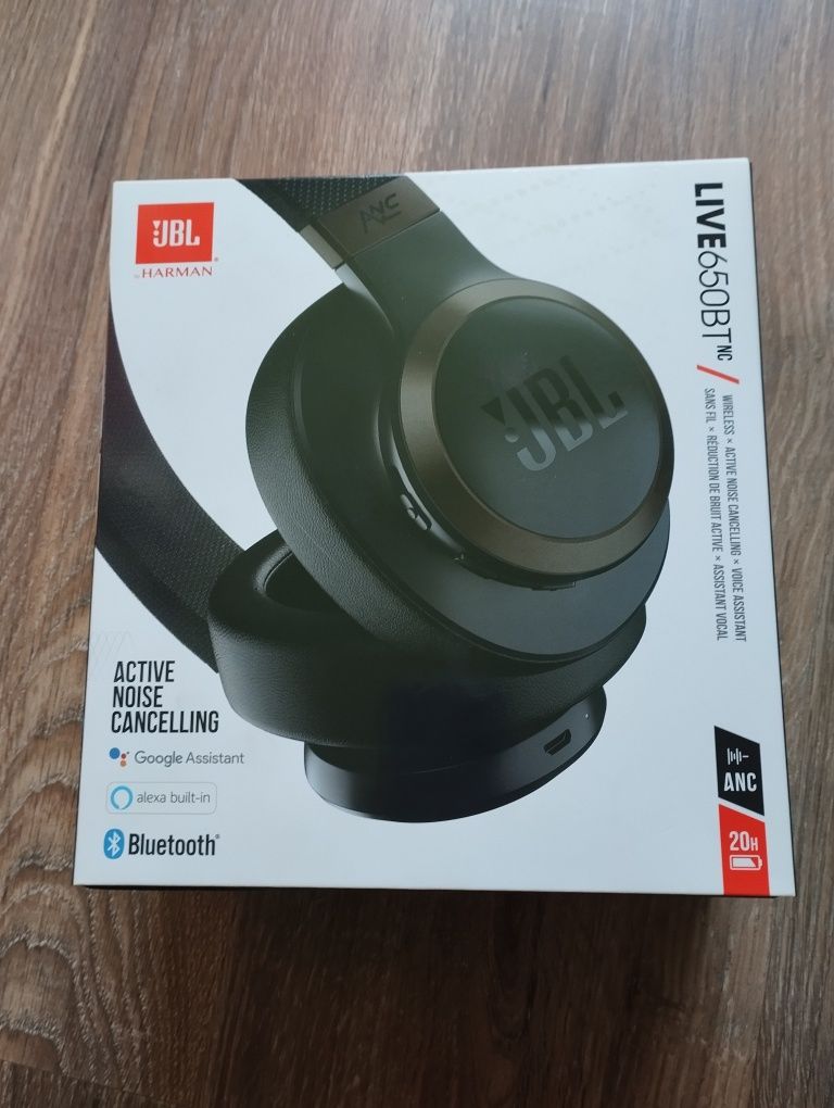 Навушники JBL Live 650BTnc