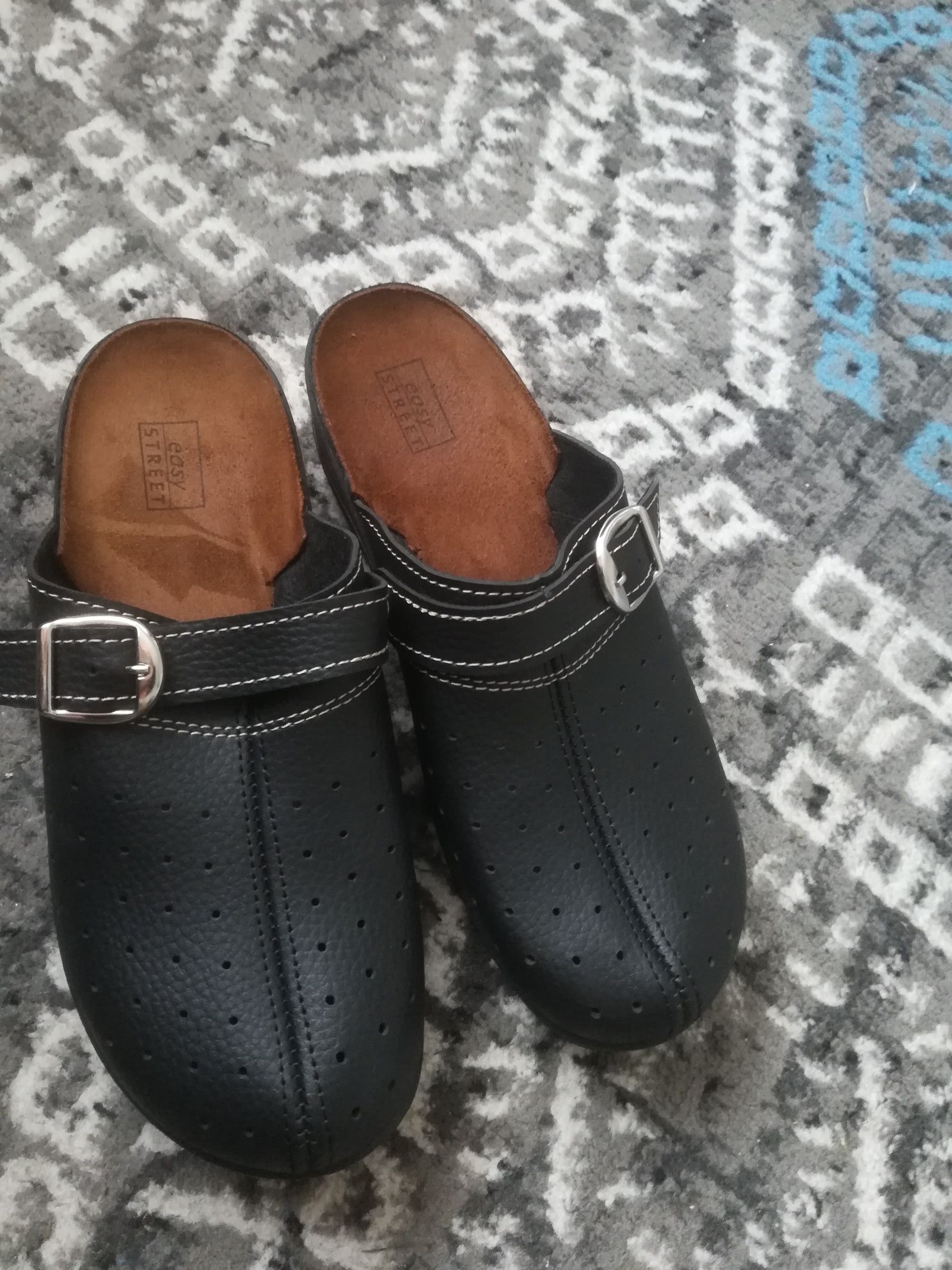 Buty medyczne. Nowe. Okazja.