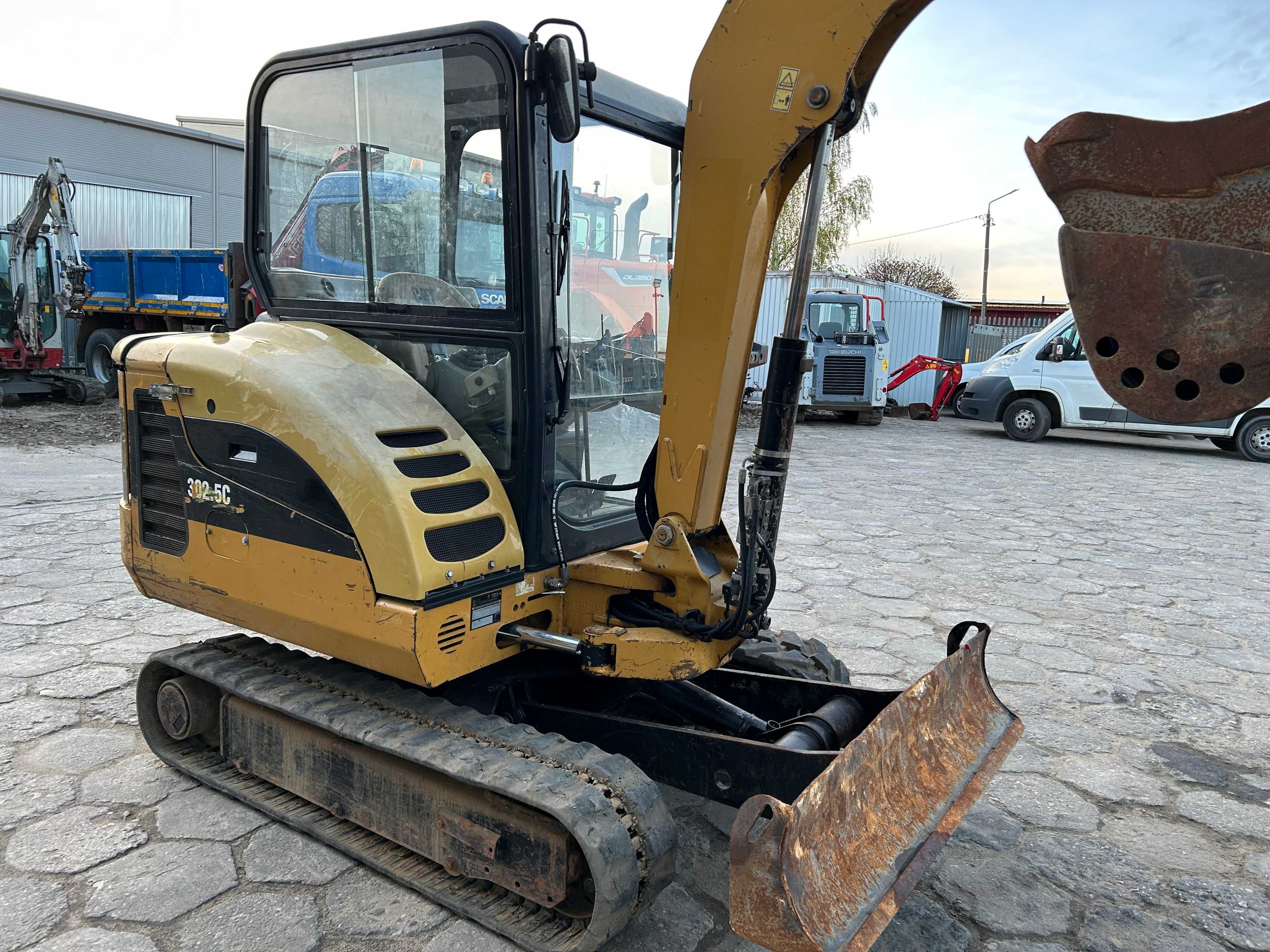 Caterpillar 302,5C minikoparka CAT 302.5C 2,8t