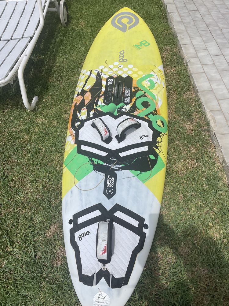 Windsurf Goya custom 118 litros