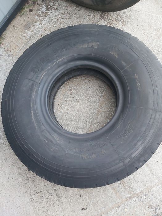 Sprzedam opony MICHELIN XTA 10.00 R15