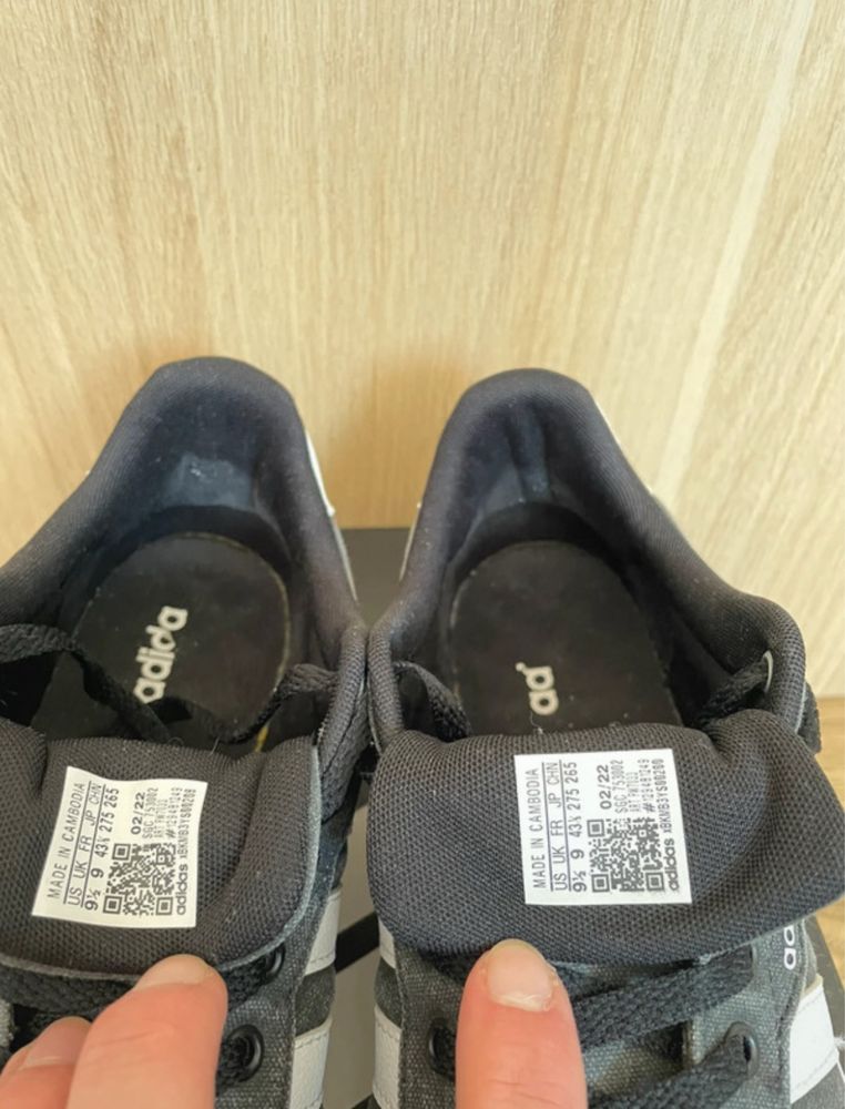 Buty Adidas w czarno białym kolorze - idealne na codzienne stylizacje!