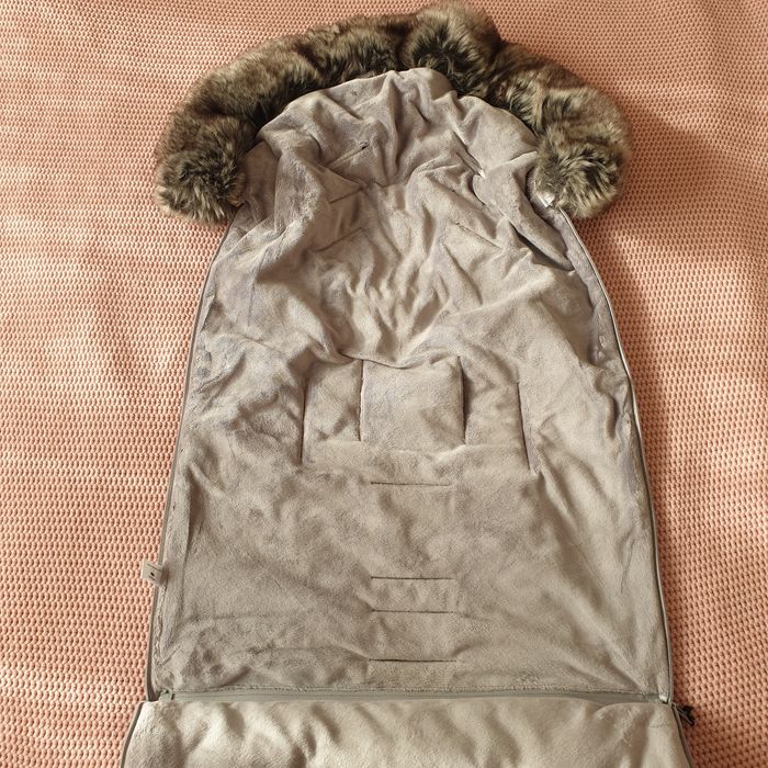 Śpiworek SUPERB Eskimo Leśny Srebrny i mufka do wózka Samiboo