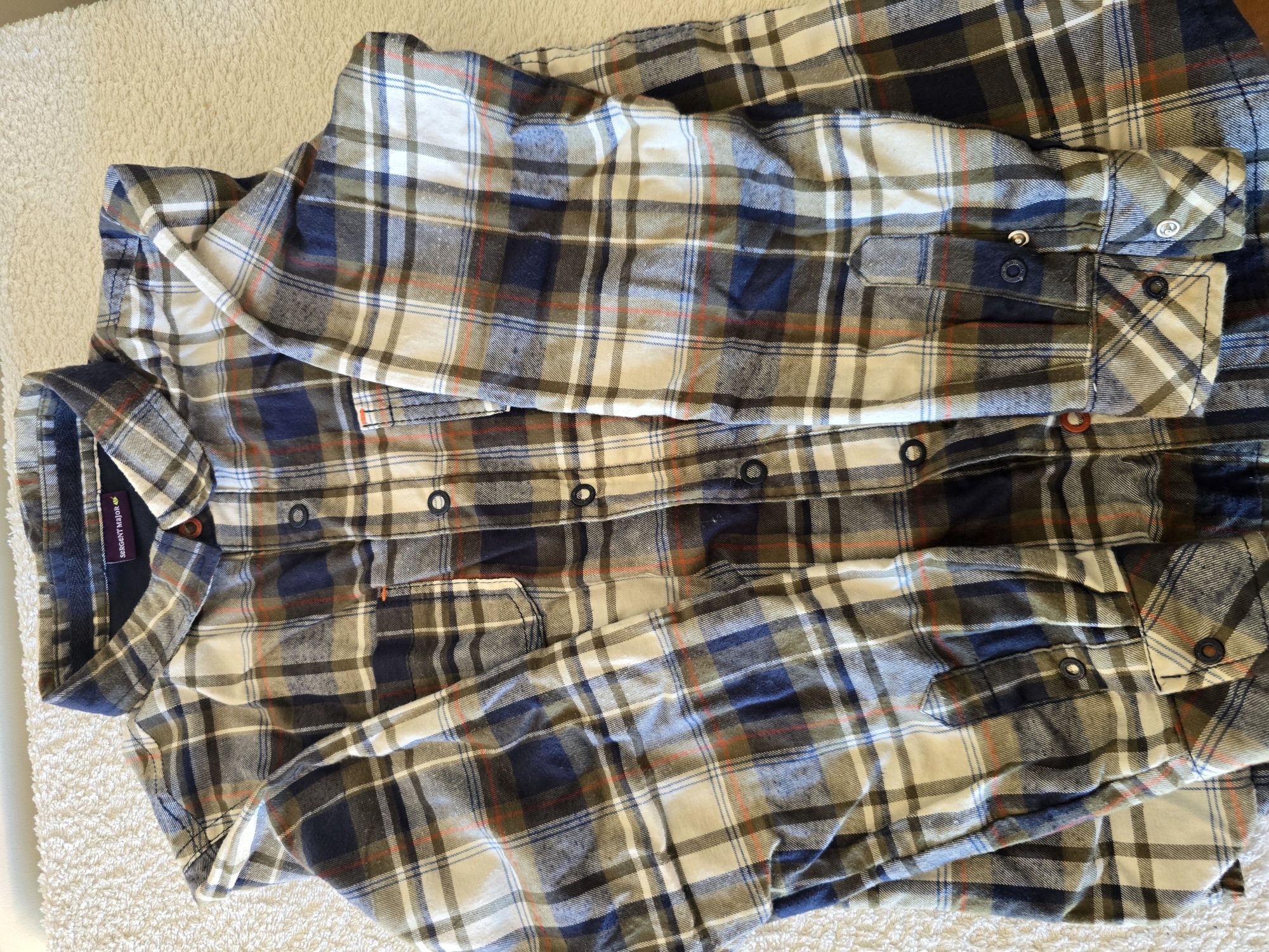 Camisa quente Sergent Major para menino de 10 anos.