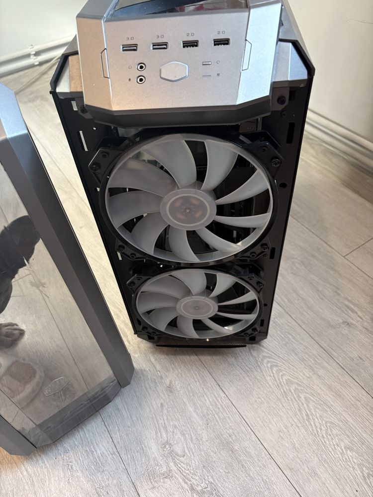 Sprzedam komputer intercor I7 9700k