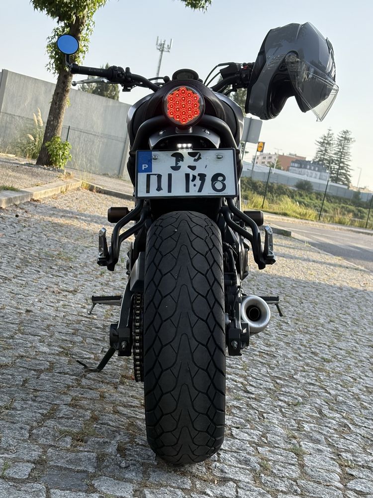 Yamaha XSR700