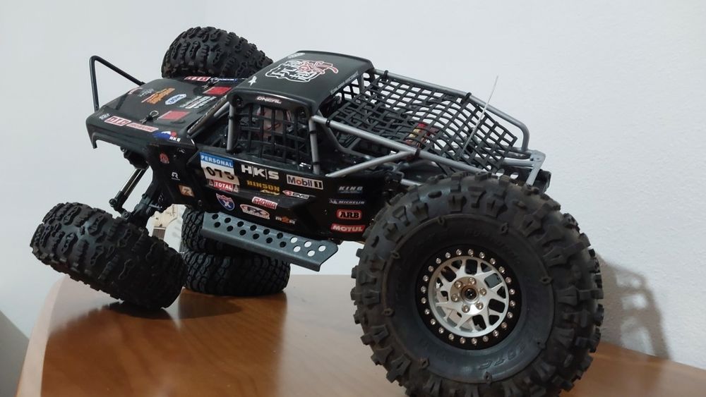 Rc crawler rgt 18000