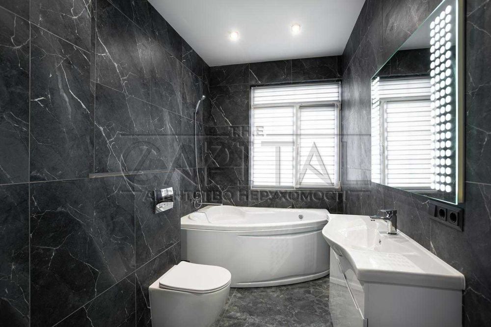 Продається будинок в селі Гнідин з ремонтом