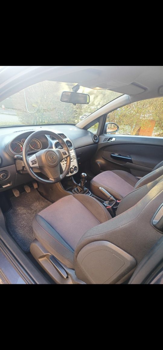 Opel Corsa 1.3 CDTI 90cv 5lug