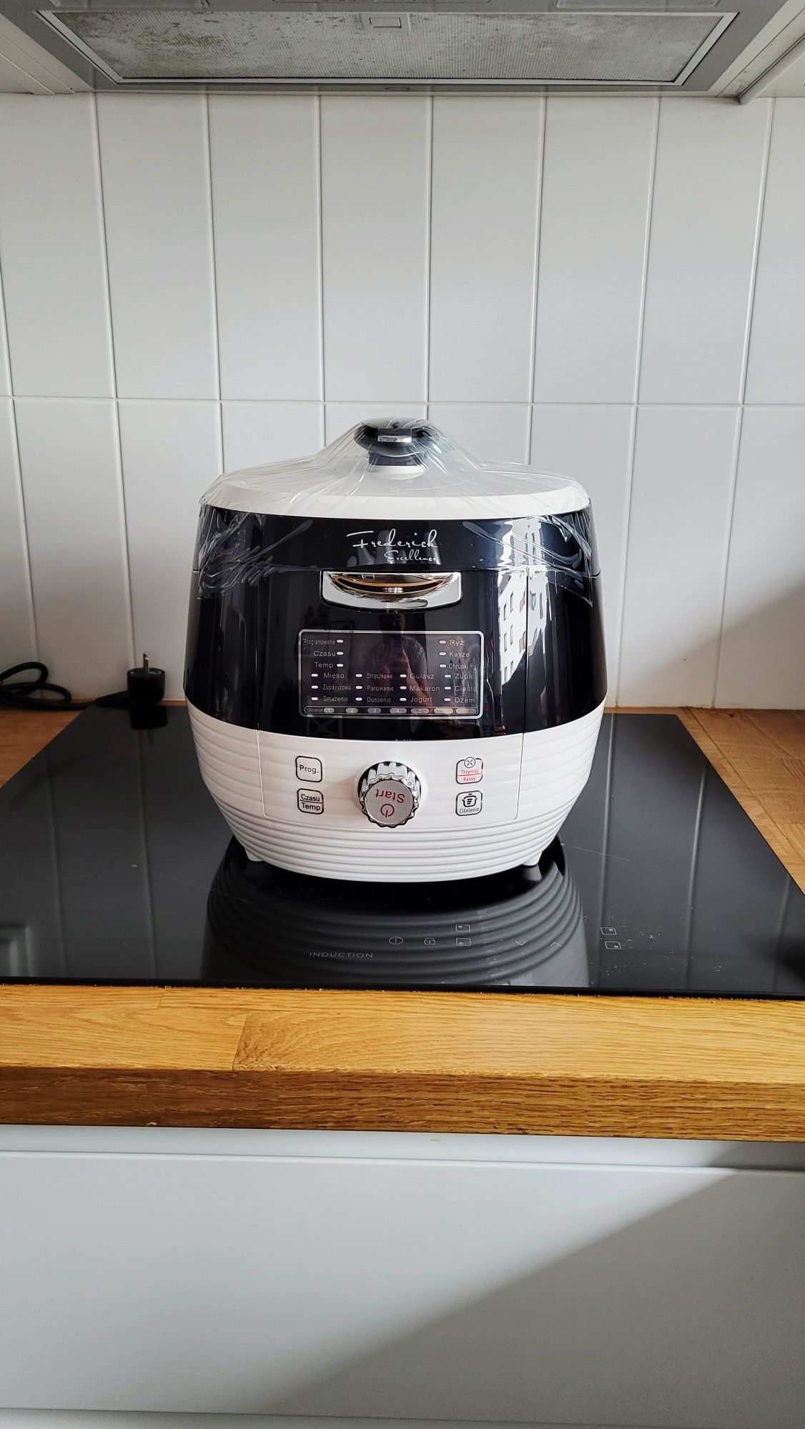 Nowy MULTI-COOKER model DE-01 Frederick Excellence