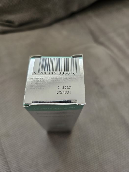 L'Biotica Estetic Clinic wygładzająco-nawilżający krem na dzień SPF30